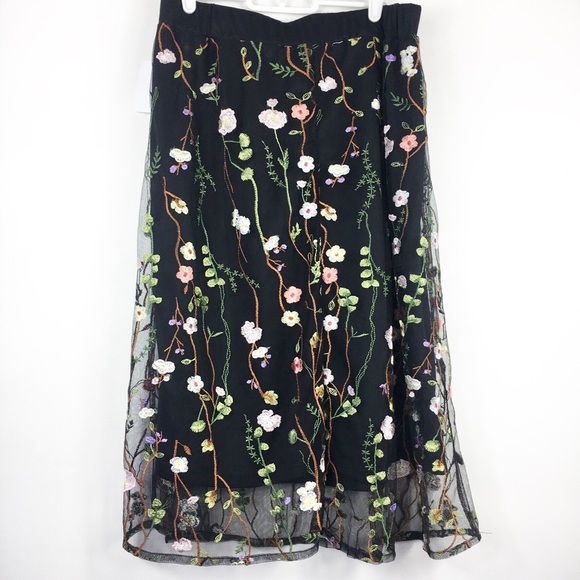Spense Dresses & Skirts - Spense Embroidered Floral Sheer Gauzy Skirt M